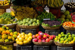 Fruits-market-colors Fruits-market-colors